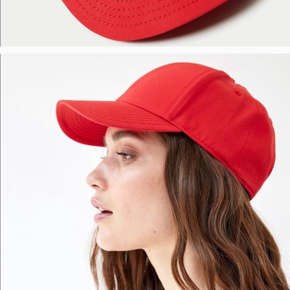 Aritzia TNA Baseball cap